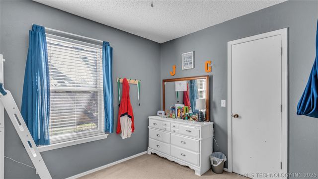 7005 S Birch Avenue, Broken Arrow, OK 74011