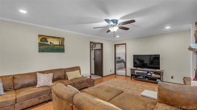 7005 S Birch Avenue, Broken Arrow, OK 74011