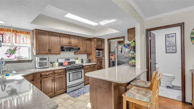 7005 S Birch Avenue, Broken Arrow, OK 74011