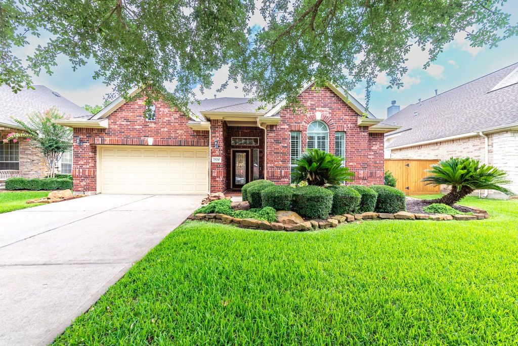 25210 Cinco Manor Lane, Katy, TX 77494