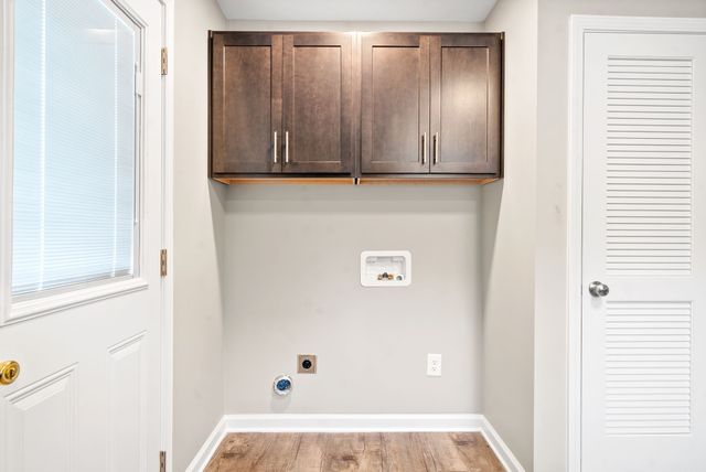 147 Darlene Dr Apt C, Clarksville, TN 37042