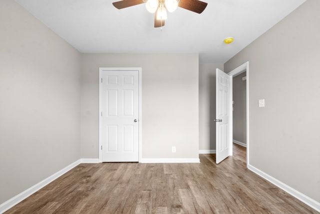 147 Darlene Dr Apt C, Clarksville, TN 37042