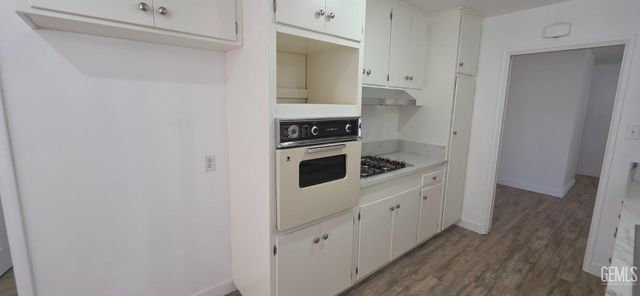 2622 Century Drive, Bakersfield, CA 93306