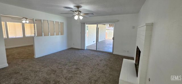 2622 Century Drive, Bakersfield, CA 93306