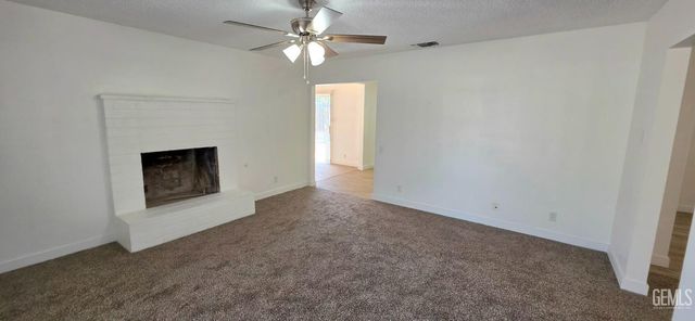 2622 Century Drive, Bakersfield, CA 93306
