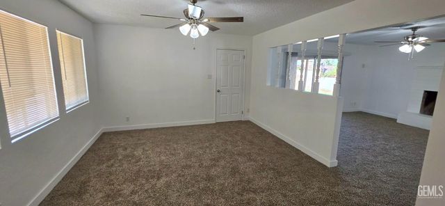 2622 Century Drive, Bakersfield, CA 93306