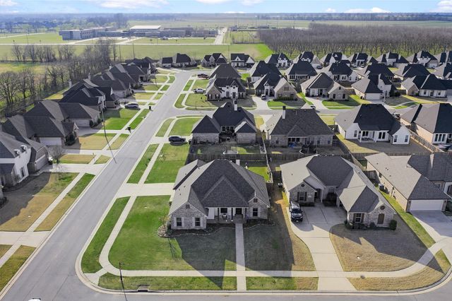 501 Hempstead Circle, Benton, LA 71006