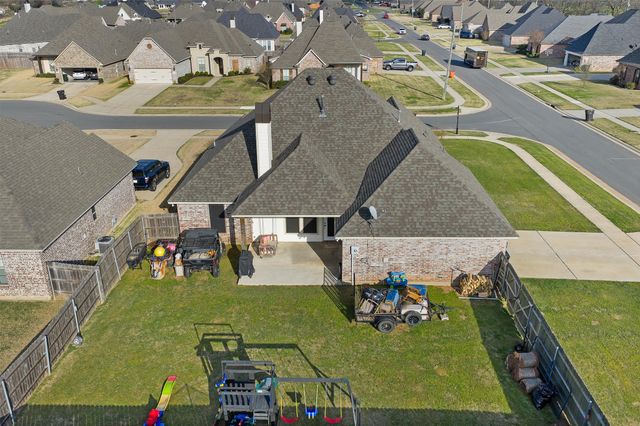 501 Hempstead Circle, Benton, LA 71006