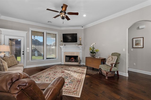 501 Hempstead Circle, Benton, LA 71006