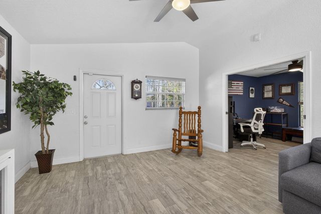 16087 E Pleasure Drive, The Acreage, FL 33470