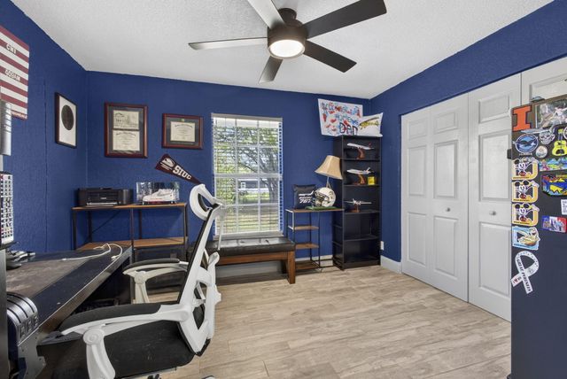 16087 E Pleasure Drive, The Acreage, FL 33470