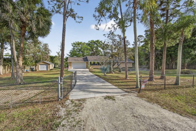 16087 E Pleasure Drive, The Acreage, FL 33470