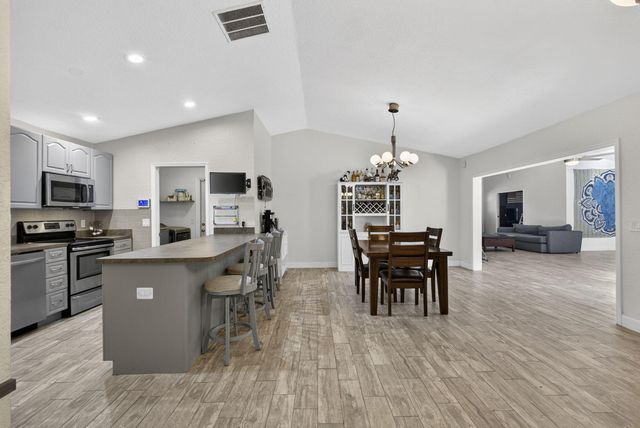 16087 E Pleasure Drive, The Acreage, FL 33470