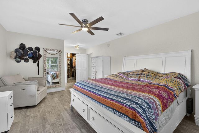 16087 E Pleasure Drive, The Acreage, FL 33470