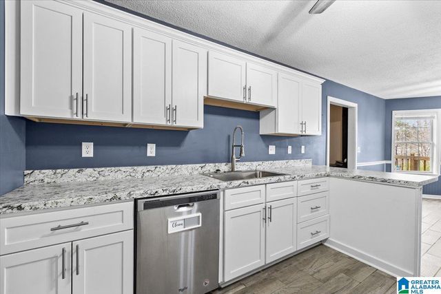 191 HAGWOOD CIRCLE, Trafford, AL 35172