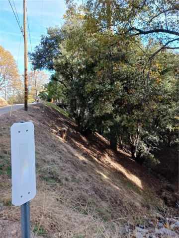 24764 Edelwiess, Crestline, CA 92325