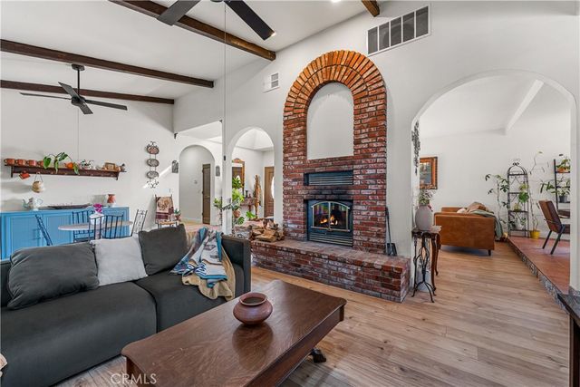 8549 W Avenue D2, Lancaster, CA 93536