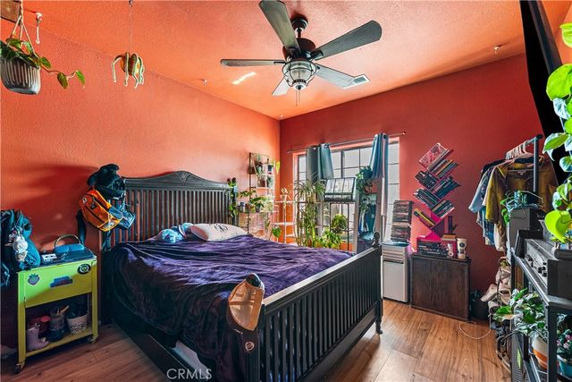 8549 W Avenue D2, Lancaster, CA 93536