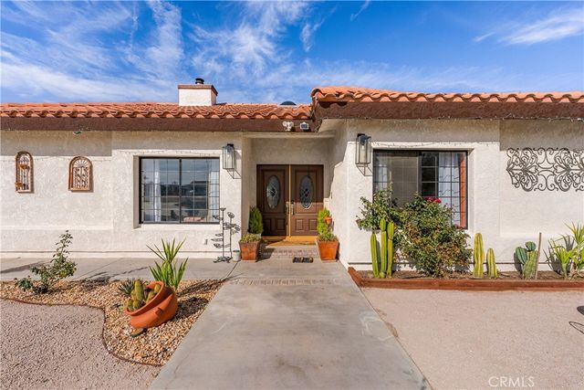 8549 W Avenue D2, Lancaster, CA 93536