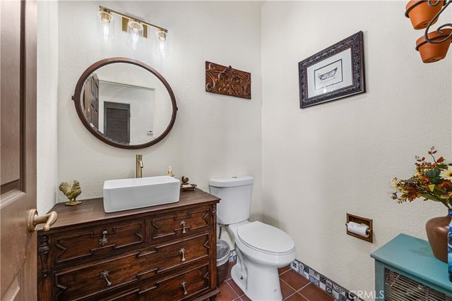 8549 W Avenue D2, Lancaster, CA 93536