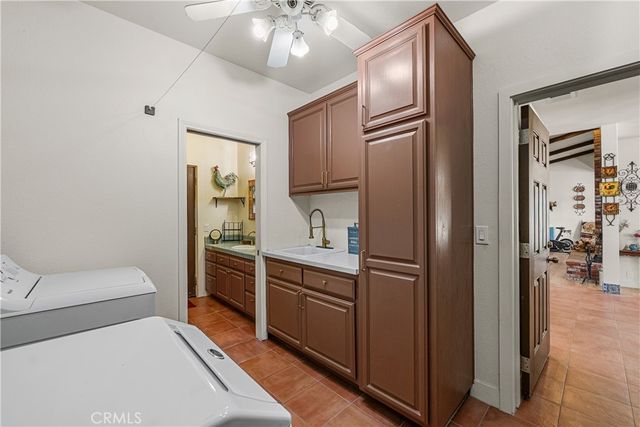 8549 W Avenue D2, Lancaster, CA 93536