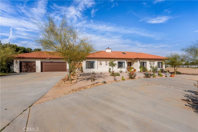 8549 W Avenue D2, Lancaster, CA 93536