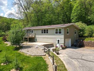 22291 Ledo Lane, Richland Center, WI 53581