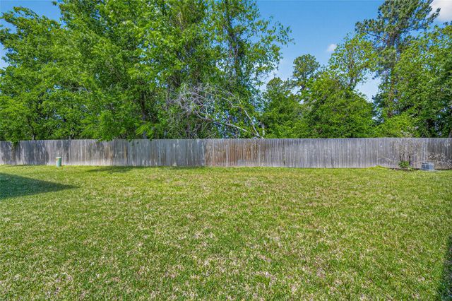 4902 Wunder Way, Houston, TX 77069