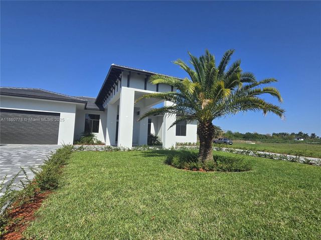 23840 SW 209th Pl, Homestead, FL 33031