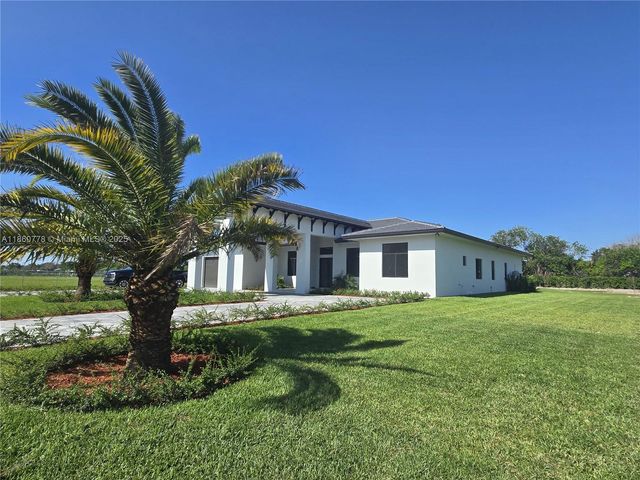 23840 SW 209th Pl, Homestead, FL 33031