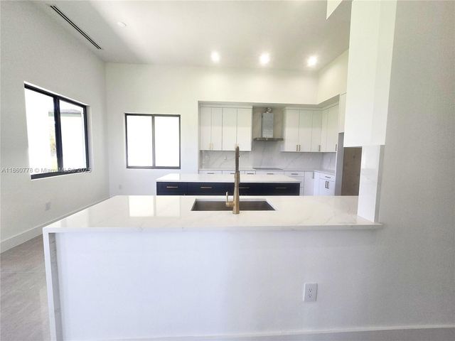 23840 SW 209th Pl, Homestead, FL 33031