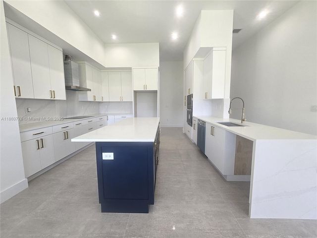 23840 SW 209th Pl, Homestead, FL 33031