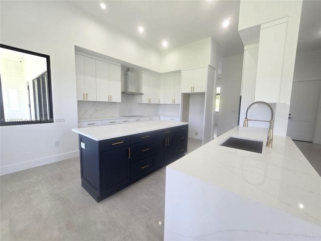 23840 SW 209th Pl, Homestead, FL 33031