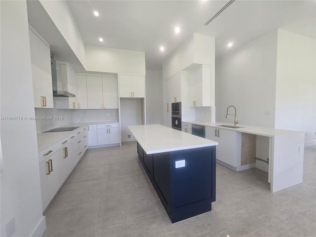 23840 SW 209th Pl, Homestead, FL 33031