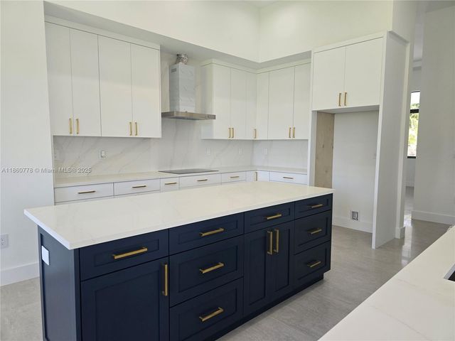 23840 SW 209th Pl, Homestead, FL 33031