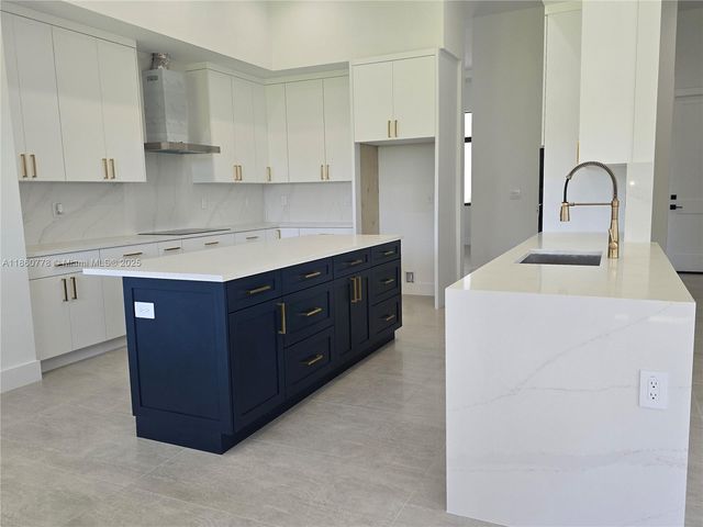 23840 SW 209th Pl, Homestead, FL 33031