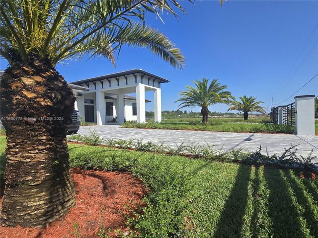 23840 SW 209th Pl, Homestead, FL 33031