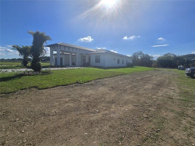 23840 SW 209th Pl, Homestead, FL 33031