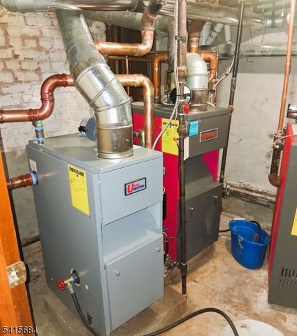 37 Springdale Ave, Newark City, NJ 07107