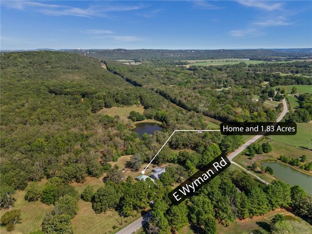 4720 E Wyman Road, Fayetteville, AR 72701