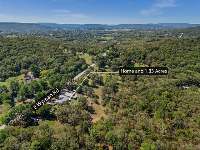 4720 E Wyman Road, Fayetteville, AR 72701