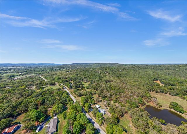 4720 E Wyman Road, Fayetteville, AR 72701
