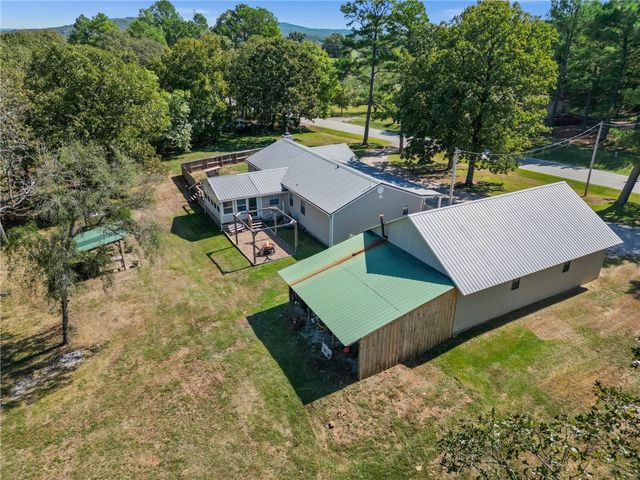 4720 E Wyman Road, Fayetteville, AR 72701