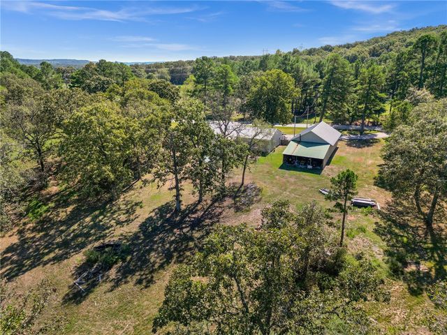 4720 E Wyman Road, Fayetteville, AR 72701