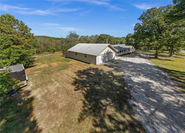4720 E Wyman Road, Fayetteville, AR 72701