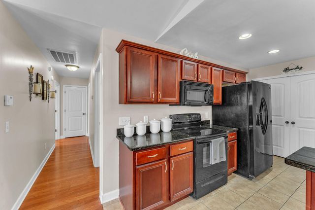 1716 Chelsa Drive, NE, Cleveland, TN 37323