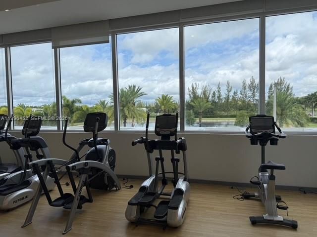 10412 NW 63rd Ter, Doral, FL 33178