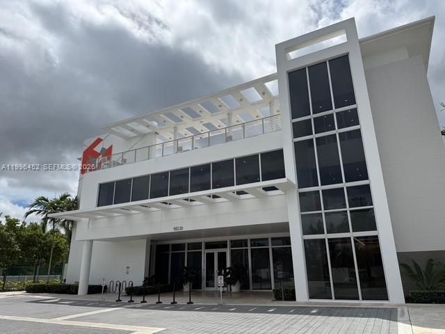 10412 NW 63rd Ter, Doral, FL 33178