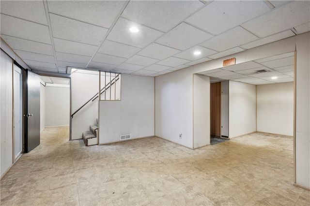 3210 Thornwood Drive, Bethel Park, PA 15102