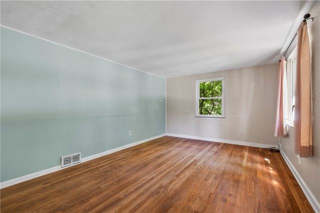 3210 Thornwood Drive, Bethel Park, PA 15102